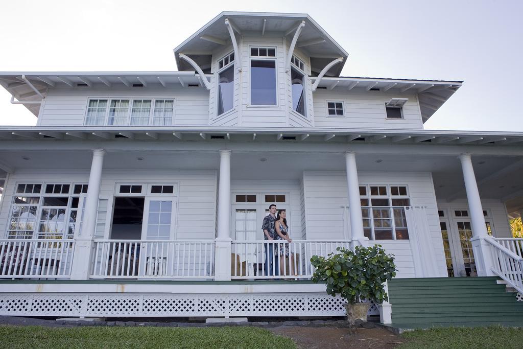 The Palms Cliff House Inn Honomu Exterior photo